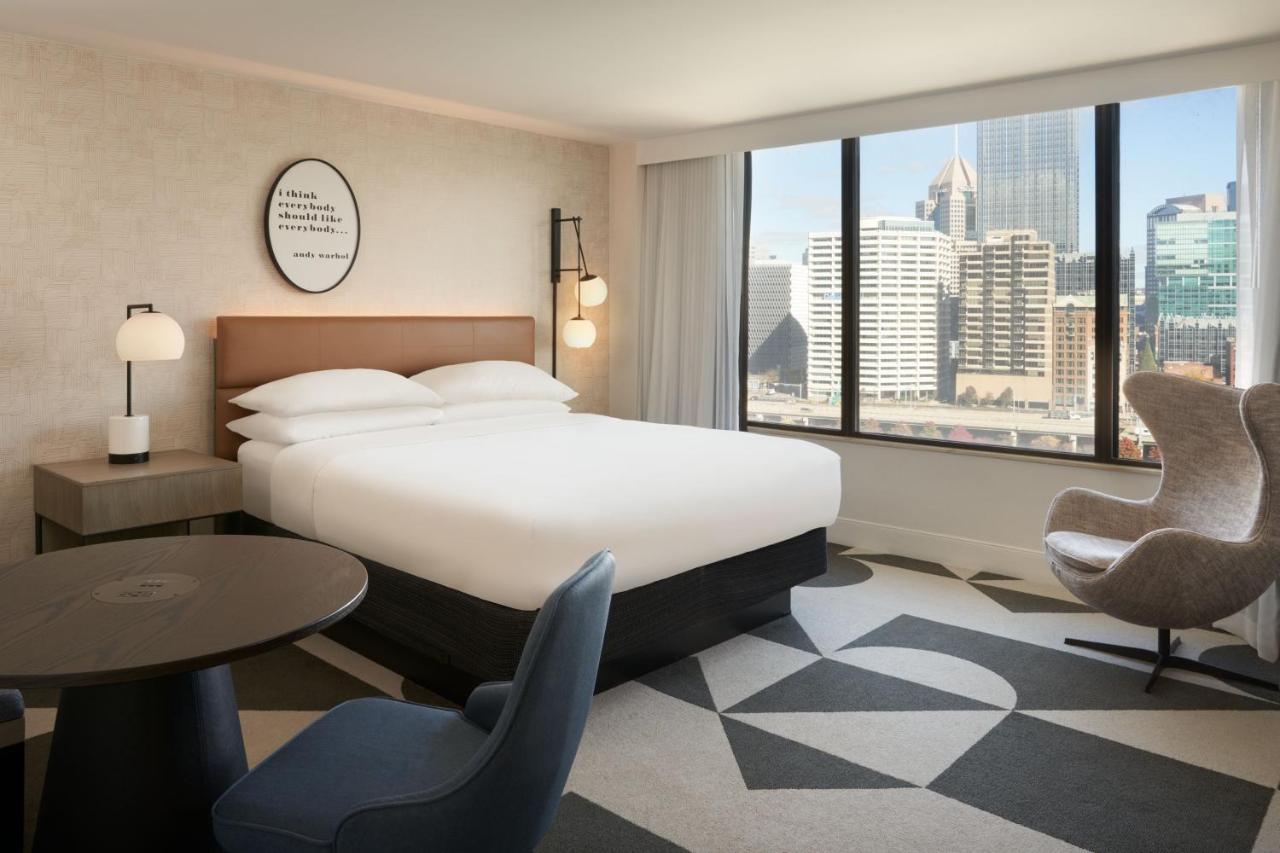 Sheraton Pittsburgh Hotel At Station Square Екстериор снимка