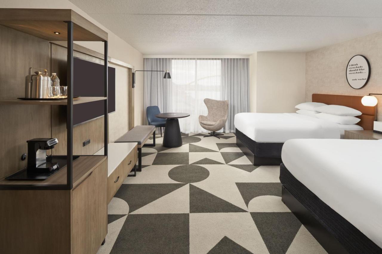 Sheraton Pittsburgh Hotel At Station Square Екстериор снимка